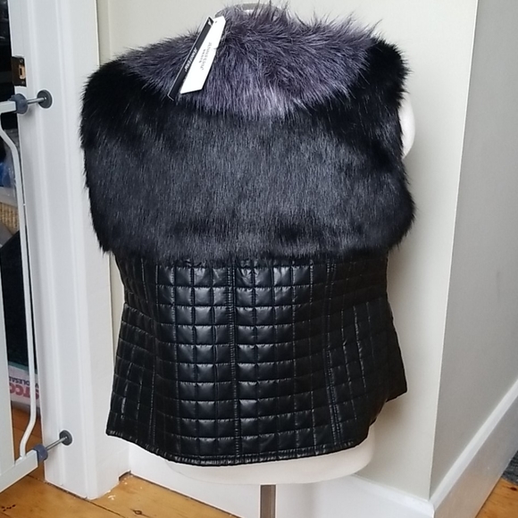 Faux Fur Vest - Picture 2 of 7